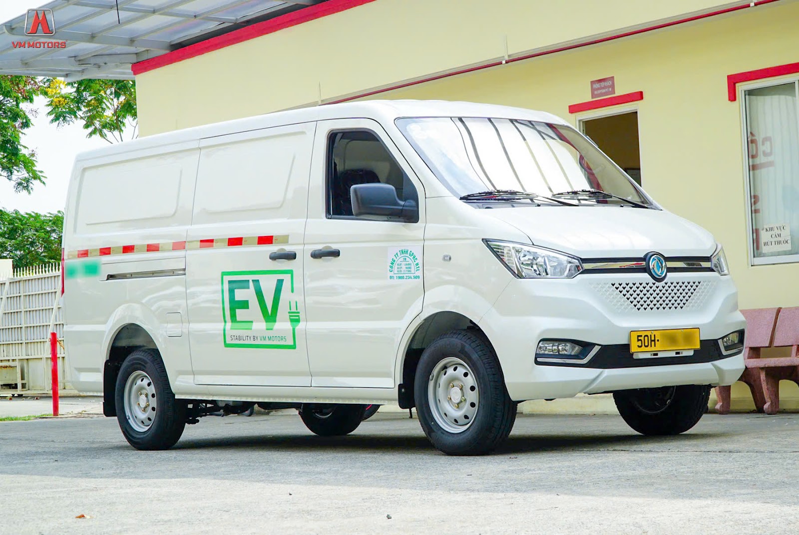 Xe tải van điện phục vụ giao hàng tại vùng ĐBSCL